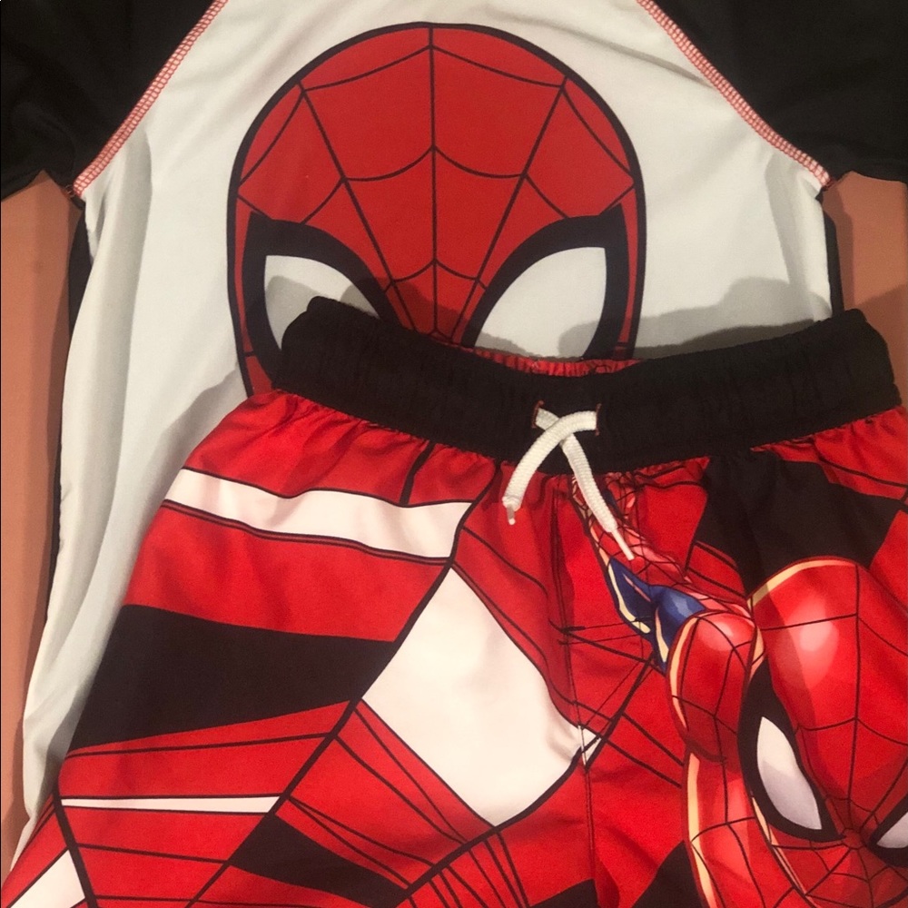 Marvel Rash Guard Set - Picture 2 of 3